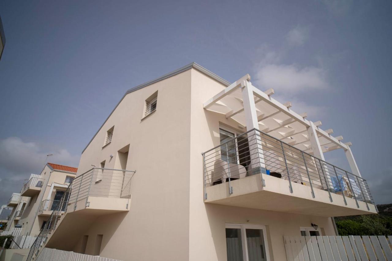 Mermaid'S House Isola Rossa Exterior photo